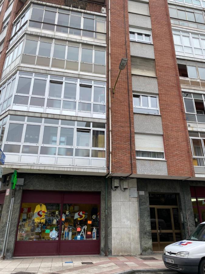 La Casa Del Marino Daire Avilés Dış mekan fotoğraf